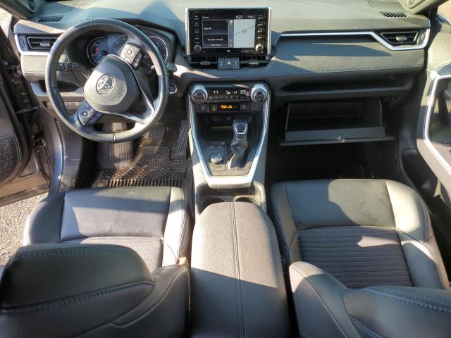 Photo 8 from auction – 2019 TOYOTA RAV4 XSE with VIN JTMEWRFV5KD520704