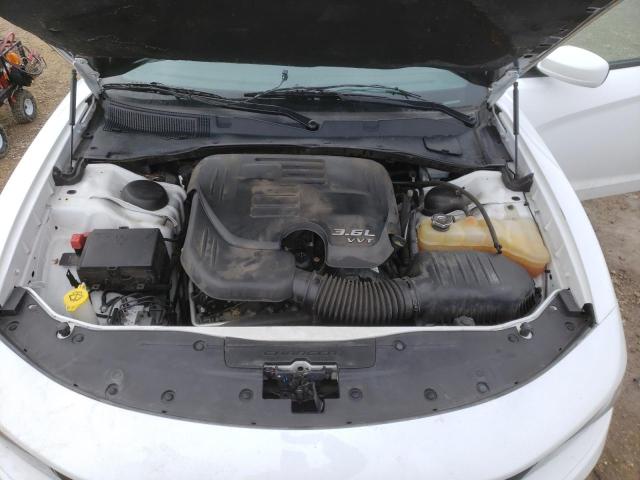 Photo 11 from auction – 2015 DODGE CHARGER SE with VIN 2C3CDXBGXFH752950