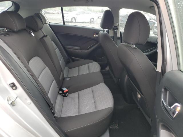 Photo 10 from auction – 2016 KIA FORTE EX with VIN KNAFX5A87G5527745