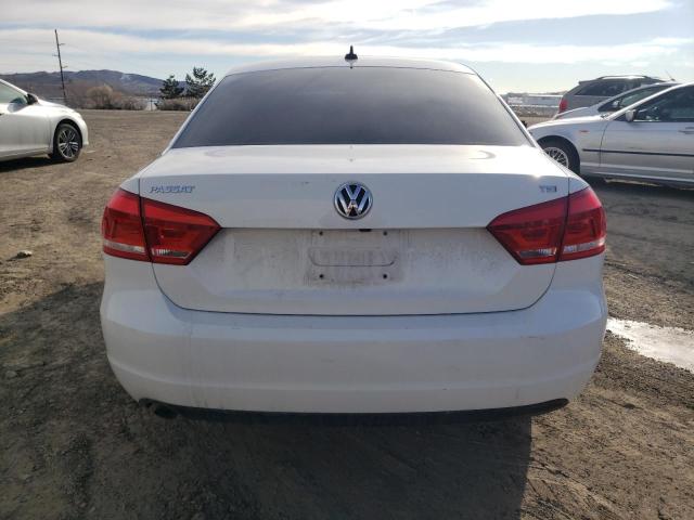 Photo 6 from auction – 2015 VOLKSWAGEN PASSAT S with VIN 1VWAT7A39FC086216