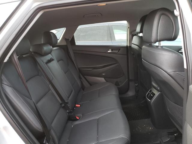 Photo 11 from auction – 2017 HYUNDAI TUCSON LIM with VIN KM8J3CA4XHU461818