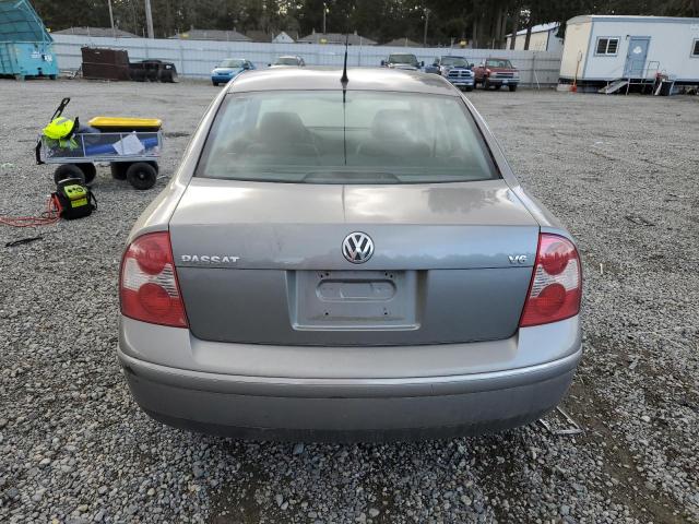 Photo 6 from auction – 2003 VOLKSWAGEN PASSAT GLX with VIN WVWRH63B33P033019