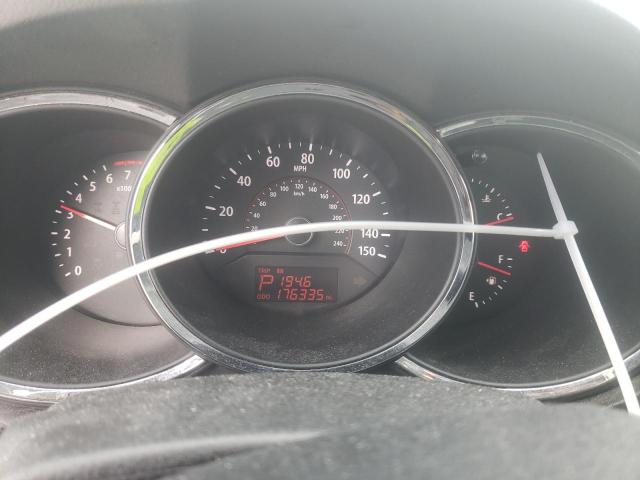 Photo 9 from auction – 2011 KIA SORENTO BA with VIN 5XYKTDA17BG106196
