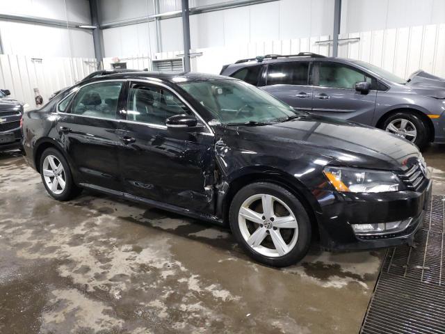 Photo 4 from auction – 2015 VOLKSWAGEN PASSAT S with VIN 1VWAS7A38FC120133