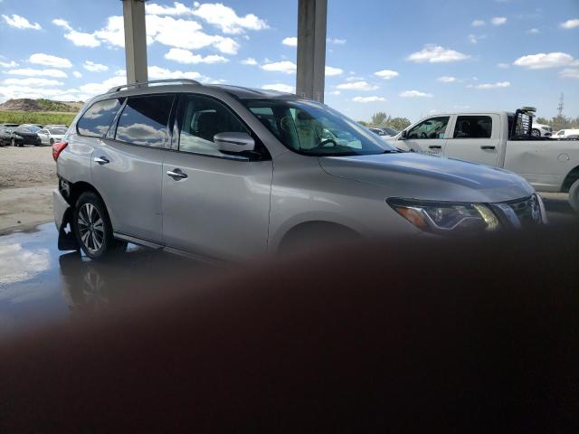 Photo 4 from auction – 2017 NISSAN PATHFINDER with VIN 5N1DR2MM8HC638826