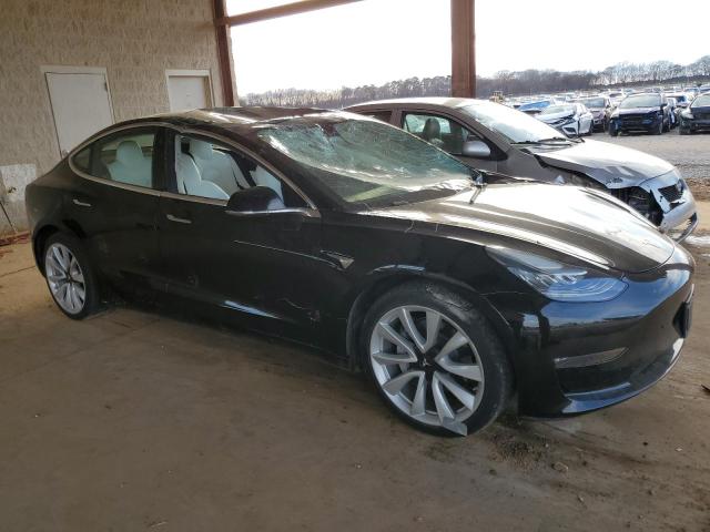 Photo 4 from auction – 2018 TESLA MODEL 3 with VIN 5YJ3E1EB6JF182806