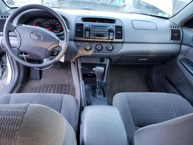 Photo 8 from auction – 2005 TOYOTA CAMRY LE with VIN 4T1BE32K75U399656