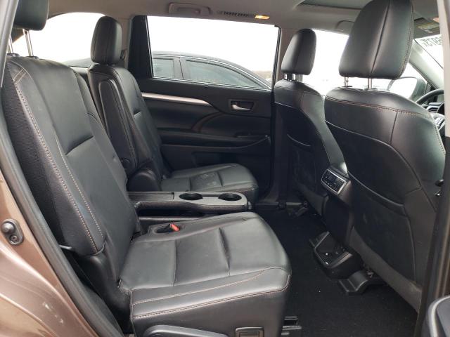 Photo 10 from auction – 2019 TOYOTA HIGHLANDER with VIN 5TDJZRFH8KS998880