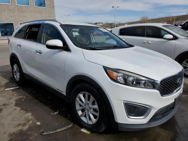 Photo 4 from auction – 2017 KIA SORENTO LX with VIN 5XYPGDA52HG220774