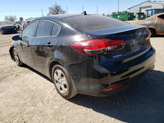 Photo 2 from auction – 2017 KIA FORTE LX with VIN 3KPFK4A7XHE096651
