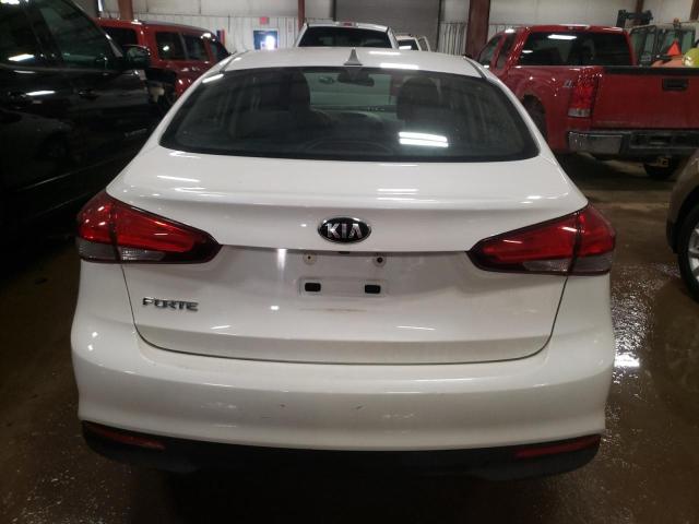 Photo 6 from auction – 2017 KIA FORTE LX with VIN 3KPFL4A7XHE145781