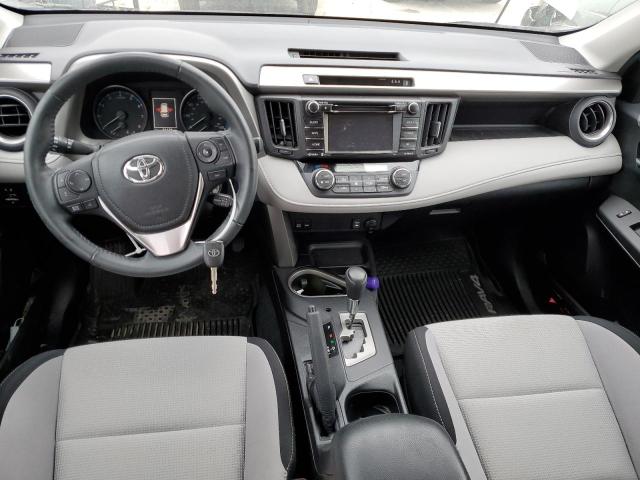 Photo 8 from auction – 2017 TOYOTA RAV4 XLE with VIN 2T3RFREV6HW643958