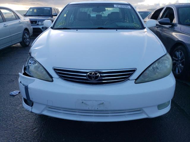 Photo 5 from auction – 2005 TOYOTA CAMRY LE with VIN JTDBF30KX50162980