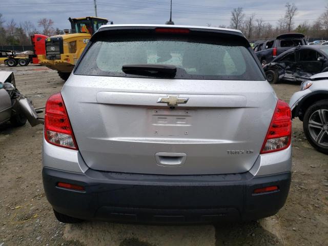 Photo 6 from auction – 2015 CHEVROLET TRAX LS with VIN KL7CJKSB7FB112423