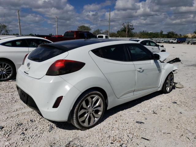Photo 3 from auction – 2013 HYUNDAI VELOSTER with VIN KMHTC6AD0DU120531