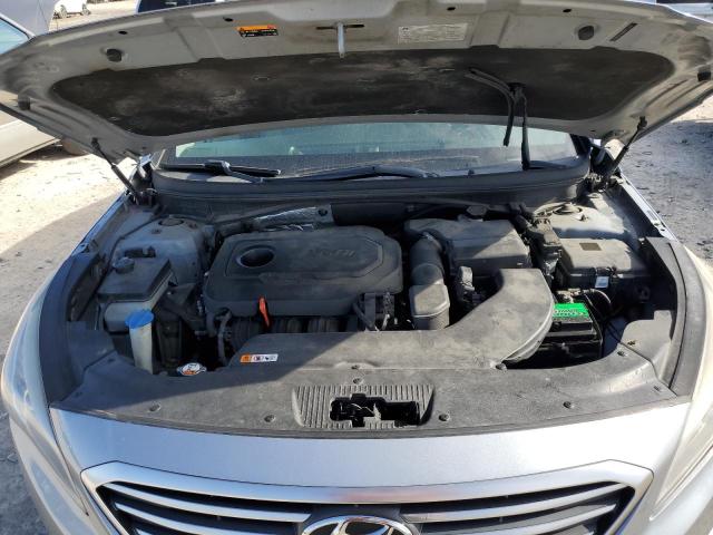 Photo 11 from auction – 2015 HYUNDAI SONATA SE with VIN 5NPE24AF1FH021901