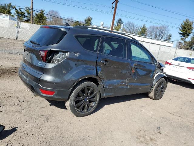 Photo 3 from auction – 2019 FORD ESCAPE SE with VIN 1FMCU9GD3KUA58013