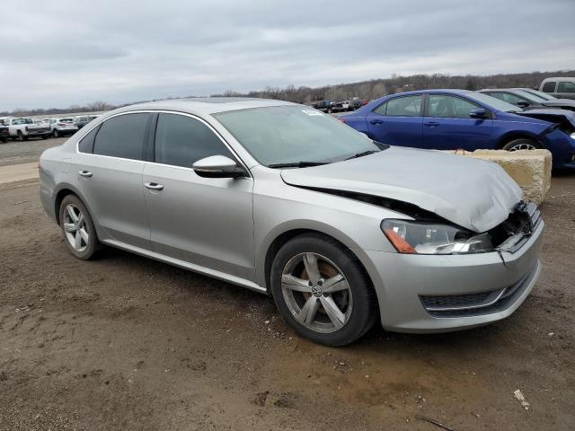 Photo 4 from auction – 2012 VOLKSWAGEN PASSAT SE with VIN 1VWBP7A35CC008441