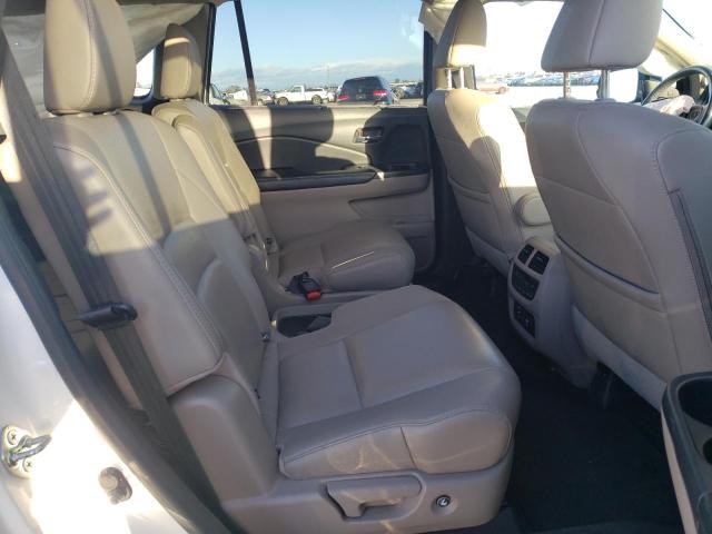 Photo 10 from auction – 2017 HONDA PILOT ELIT with VIN 5FNYF6H05HB036286