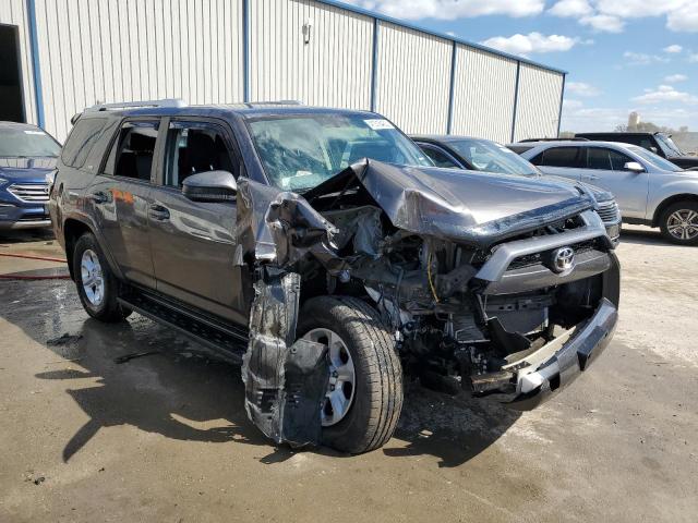 Photo 4 from auction – 2014 TOYOTA 4RUNNER SR with VIN JTEBU5JR2E5192602