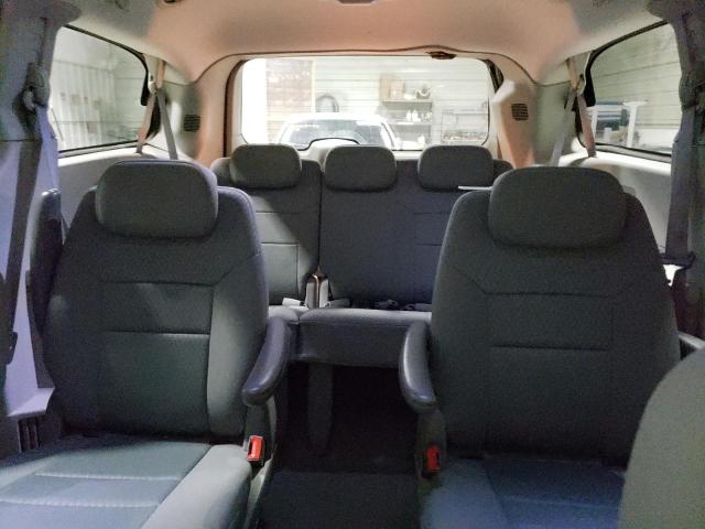 Photo 10 from auction – 2010 CHRYSLER TOWN & COU with VIN 2A4RR5D19AR310310
