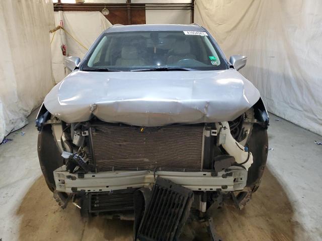 Photo 5 from auction – 2018 BUICK ENCLAVE ES with VIN 5GAEVAKW4JJ137986