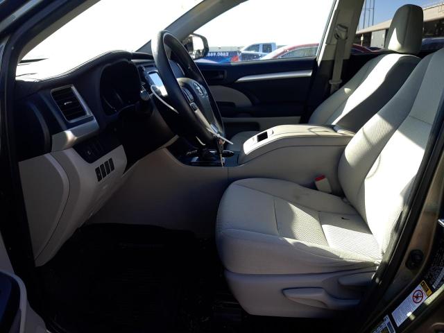 Photo 7 from auction – 2017 TOYOTA HIGHLANDER with VIN 5TDZZRFH5HS207278