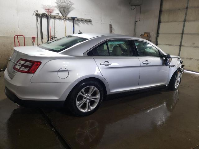 Photo 3 from auction – 2013 FORD TAURUS SEL with VIN 1FAHP2E81DG101740