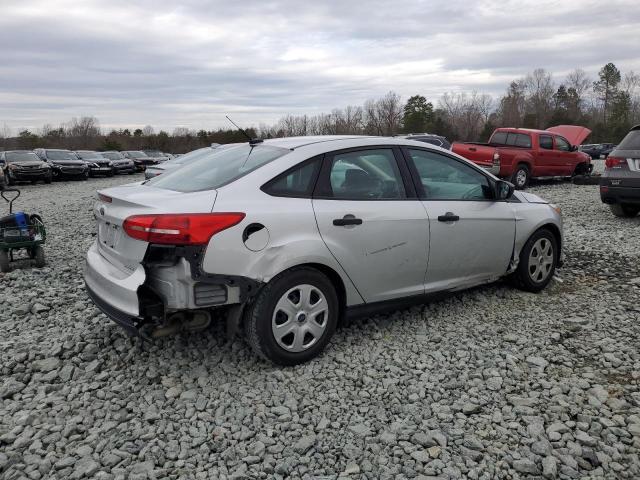 Photo 3 from auction – 2016 FORD FOCUS S with VIN 1FADP3E29GL223886