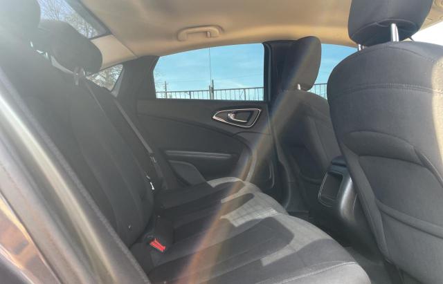 Фото 6 с аукциона – 2015 CHRYSLER 200 LX с VIN 1C3CCCFB1FN564707