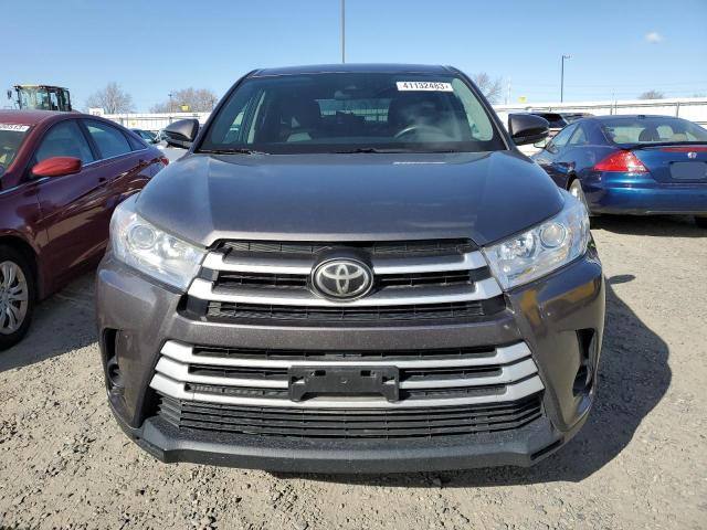 Photo 5 from auction – 2017 TOYOTA HIGHLANDER with VIN 5TDZZRFH7HS198955
