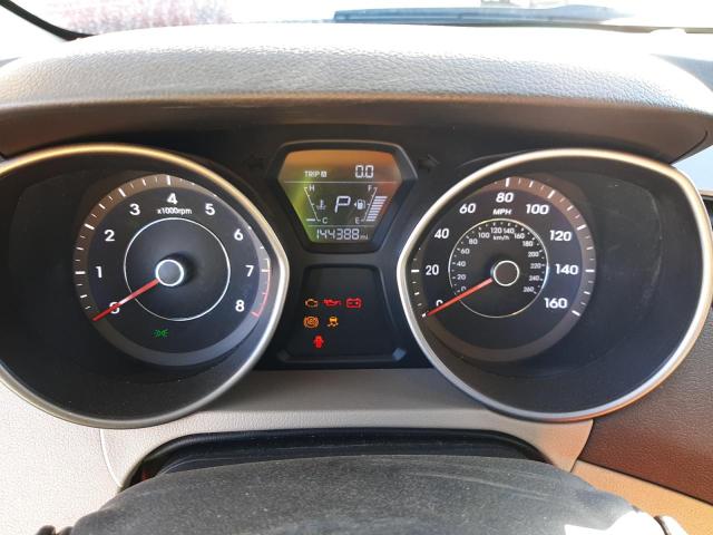 Photo 9 from auction – 2016 HYUNDAI ELANTRA SE with VIN 5NPDH4AE0GH742990