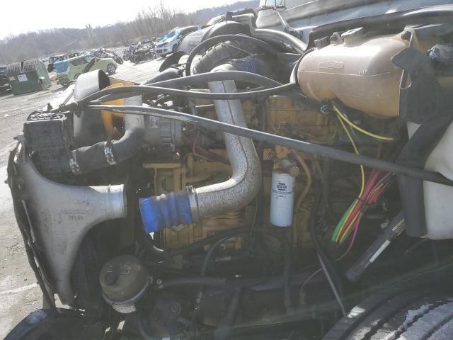 Photo 7 from auction – 2001 FREIGHTLINER CONVENTION with VIN 1FVABBAS81LJ04248
