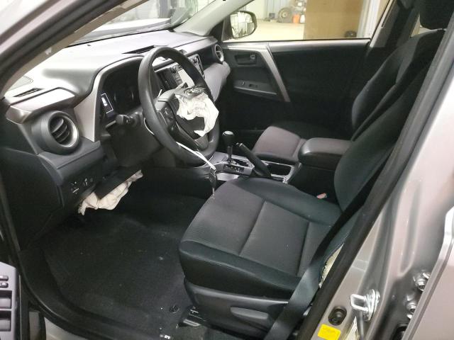 Photo 7 from auction – 2018 TOYOTA RAV4 LE with VIN JTMZFREV7JJ200013