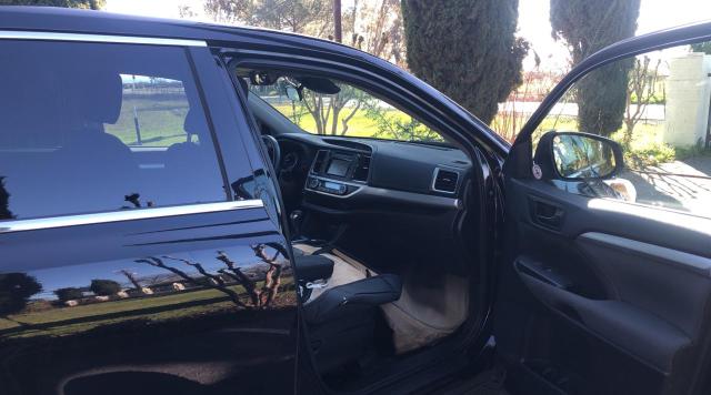 Photo 5 from auction – 2019 TOYOTA HIGHLANDER with VIN 5TDBGRFH8KS061215