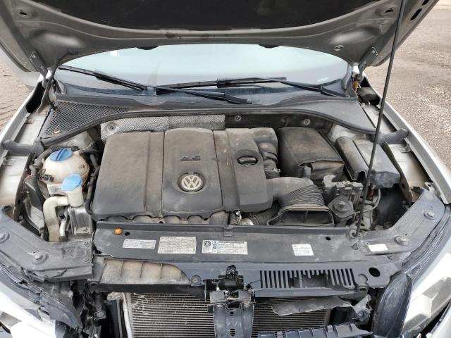 Photo 11 from auction – 2012 VOLKSWAGEN PASSAT SE with VIN 1VWBP7A35CC008441