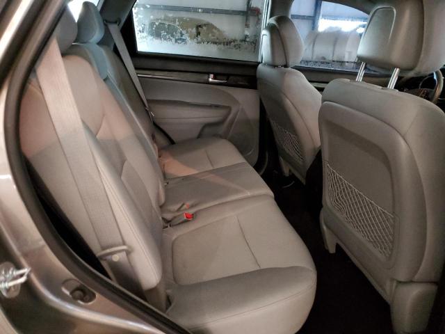 Photo 10 from auction – 2013 KIA SORENTO LX with VIN 5XYKT3A68DG415247