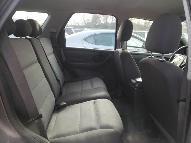 Photo 11 from auction – 2005 FORD ESCAPE XLS with VIN 1FMYU02Z65KA20540