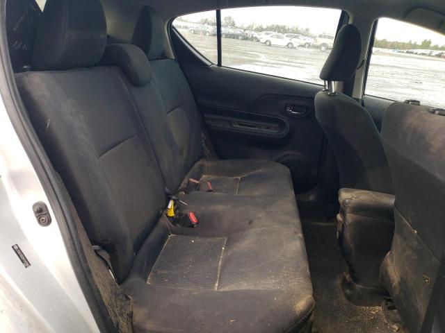 Photo 10 from auction – 2017 TOYOTA PRIUS C with VIN JTDKDTB33H1593980