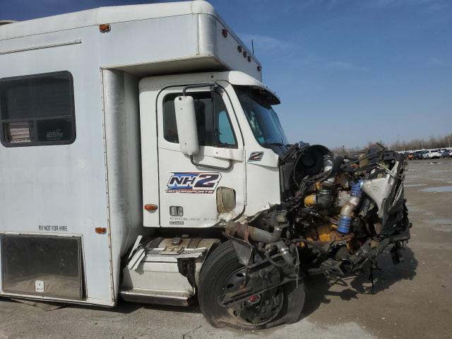 Photo 9 from auction – 2001 FREIGHTLINER CONVENTION with VIN 1FVABBAS81LJ04248