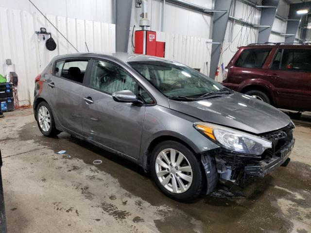 Photo 4 from auction – 2016 KIA FORTE EX with VIN KNAFX5A81G5494693