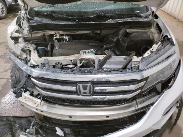 Photo 12 from auction – 2016 HONDA PILOT TOUR with VIN 5FNYF6H93GB104937