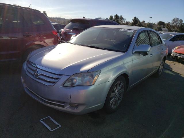 TOYOTA AVALON 2005 with VIN 4T1BK36B45U004206 - Photo from auction