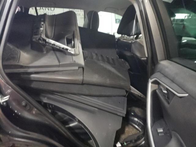 Photo 10 from auction – 2020 TOYOTA RAV4 LE with VIN 2T3G1RFV4LC138063
