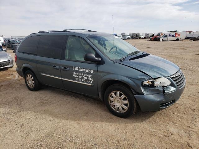 Photo 4 from auction – 2006 CHRYSLER TOWN & COU with VIN 2A4GP54L06R748624