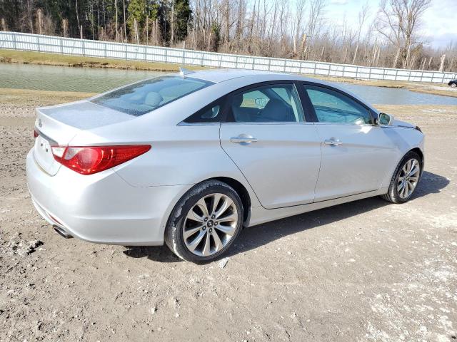 Photo 3 from auction – 2011 HYUNDAI SONATA SE with VIN 5NPEC4AC3BH188631