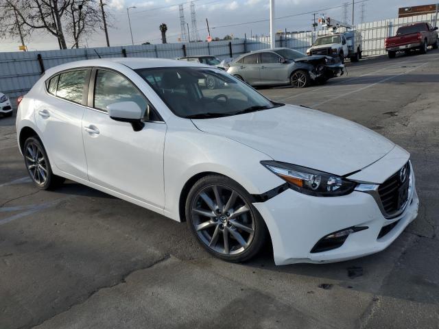 Photo 4 from auction – 2018 MAZDA 3 TOURING with VIN 3MZBN1L36JM227050