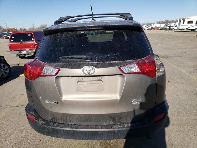 Photo 6 from auction – 2015 TOYOTA RAV4 XLE with VIN JTMRFREV8FD156724