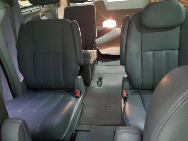 Photo 10 from auction – 2010 CHRYSLER TOWN & COU with VIN 2A4RR5DX8AR454645