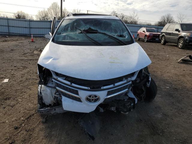 Photo 5 from auction – 2015 TOYOTA RAV4 XLE with VIN 2T3RFREV3FW321436